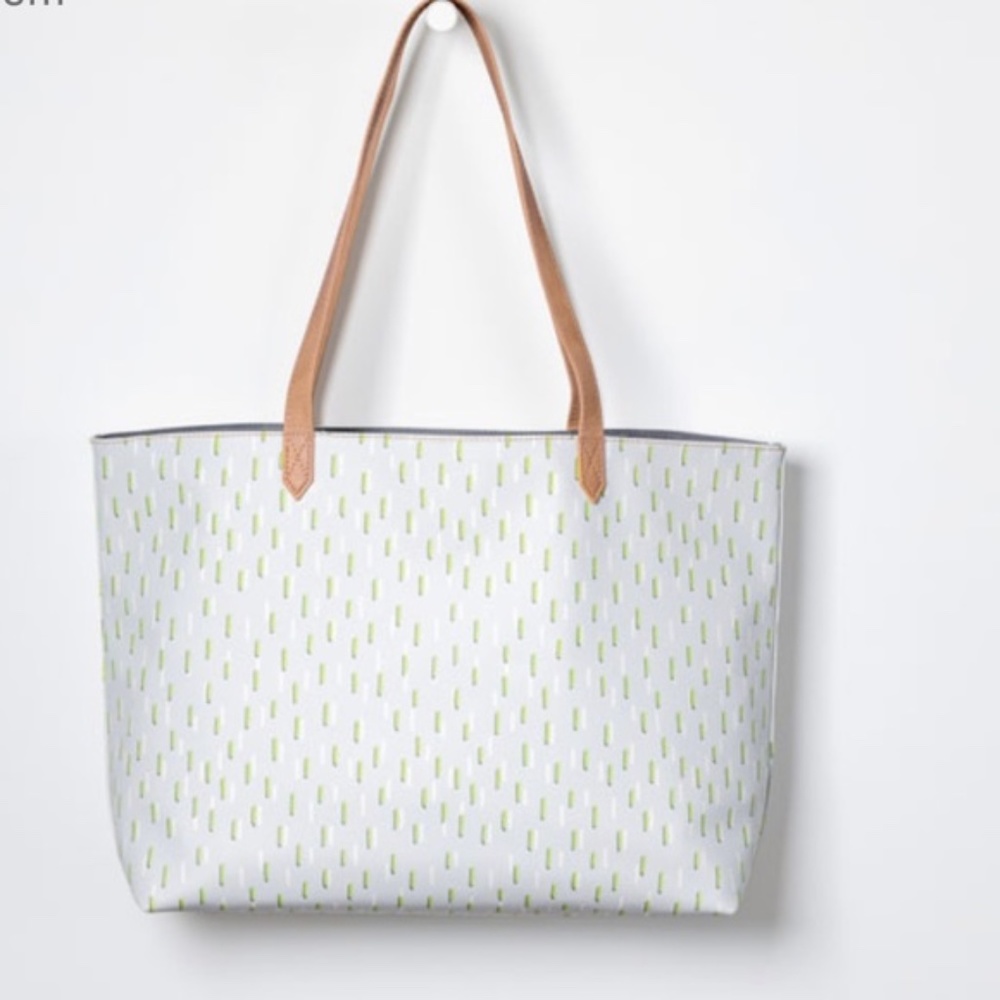 Modern Tote - Dancing Dash Pebble